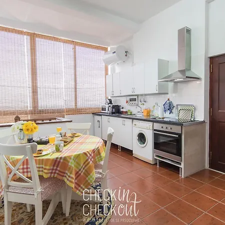 Prázdninový dům Checkincheckout - Retiro Da Adraga *