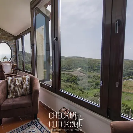 Prázdninový dům Checkincheckout - Retiro Da Adraga Sintra