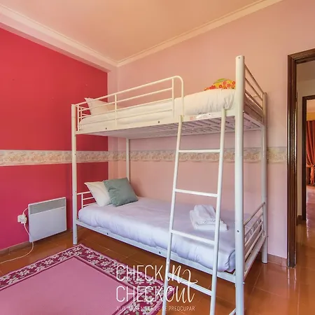 Prázdninový dům Checkincheckout - Retiro Da Adraga *